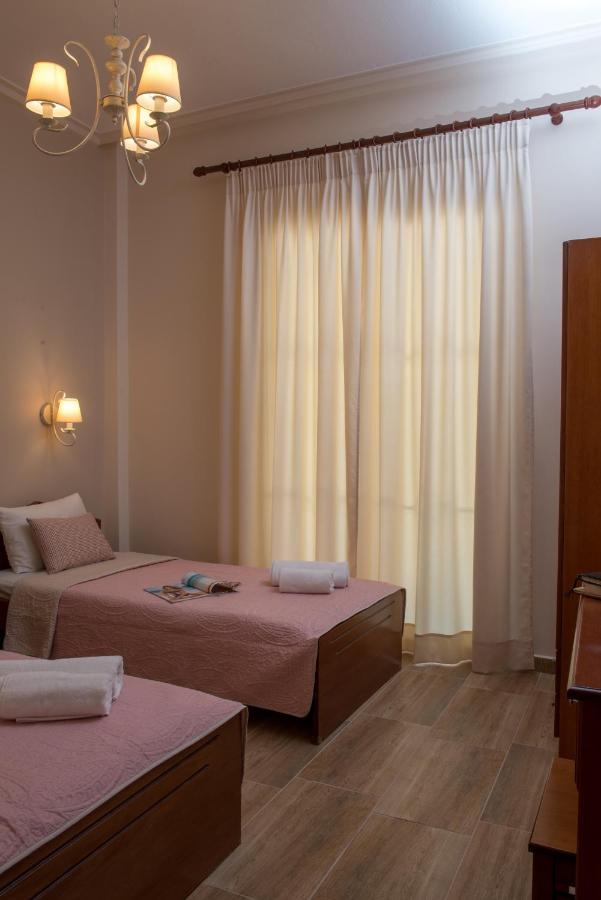 Hotel Megas Alexandros Paralía Exterior foto